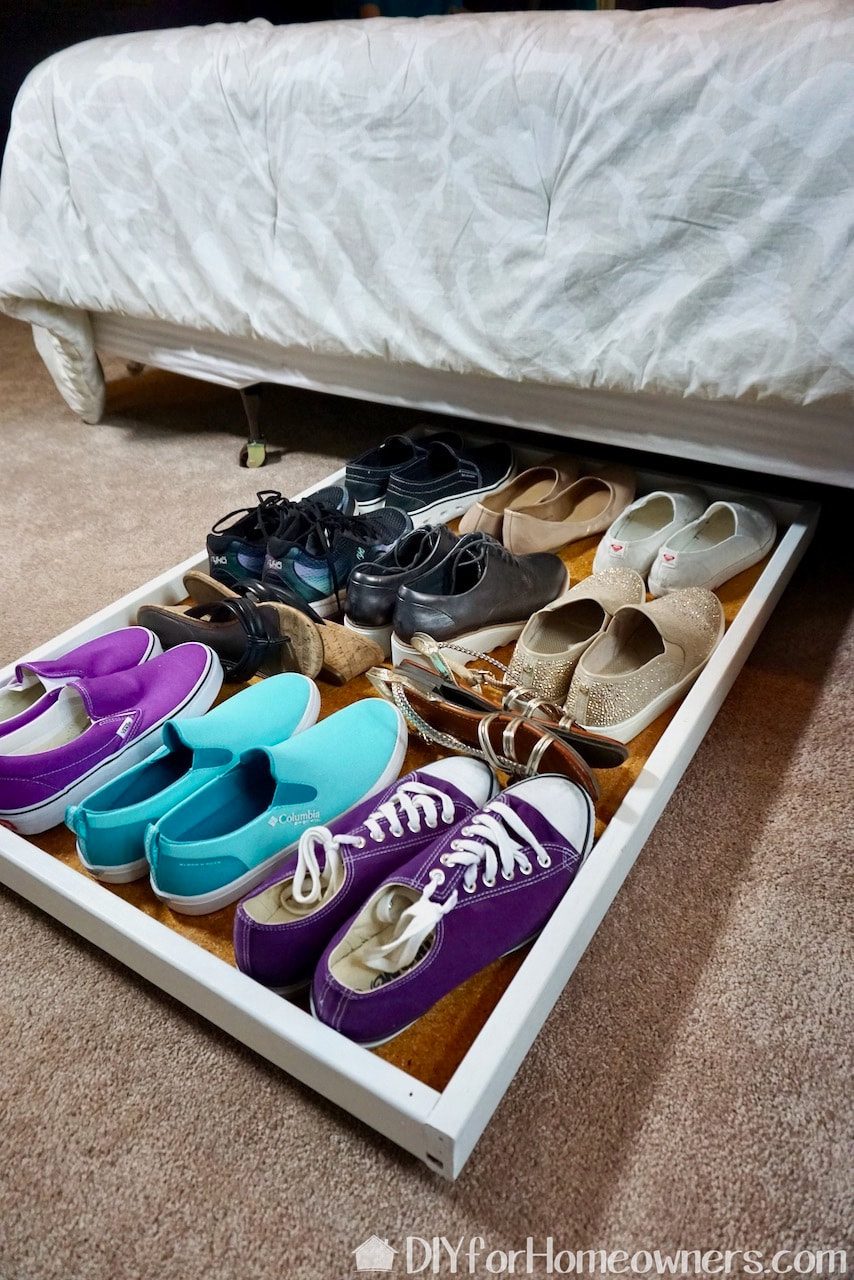 This roll out under the bed shoe storage makes use of unused storage space.