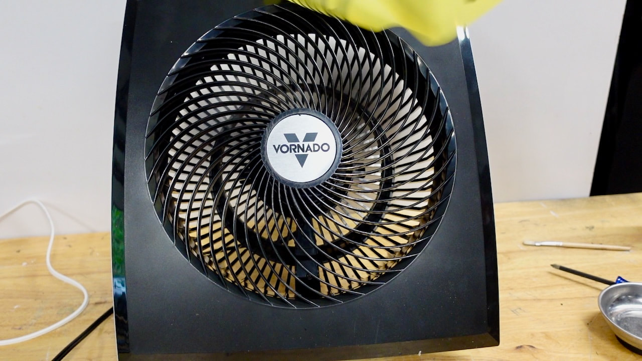 The titling panel Vornado air circulator all clean and still working after reassembling it. 